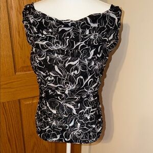 White House Black Market Black and White Floral Blouse